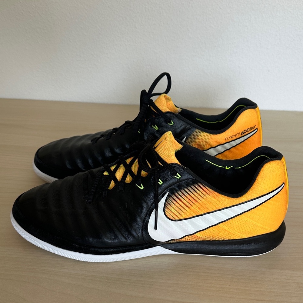 Nike Tiempox Black and Orange Shoes, Mens Size 12
